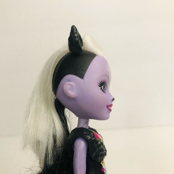 enchantimals sage skunk doll no shoes 6.5 inches action figure - Picture 5 of 6